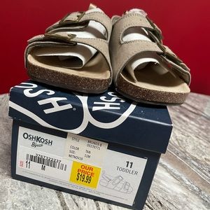Brand New Boys Size 11 Osh Kosh Buckle Sandals